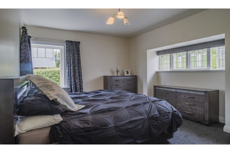 Photo of property in 16 Grasmere Street, Waimataitai, Timaru, 7910