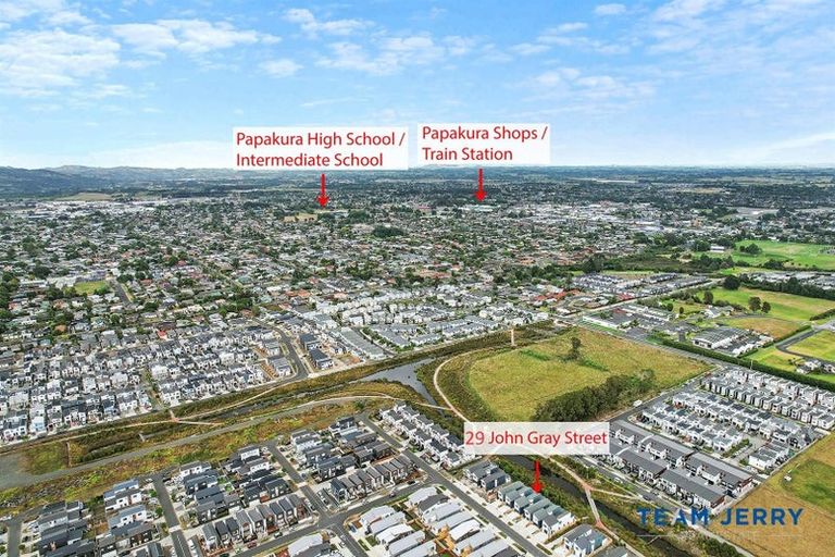 Photo of property in 29 John Gray Street, Papakura, 2110