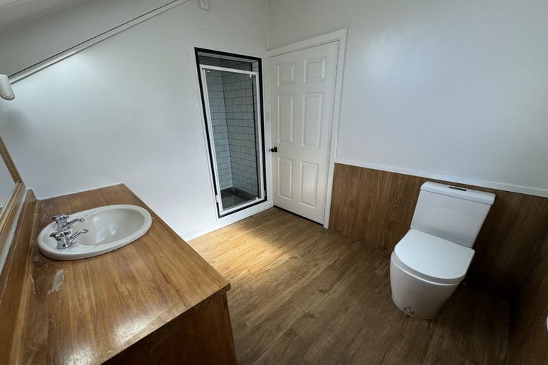 Photo of property in 105a Hinau Street, Riccarton, Christchurch, 8041