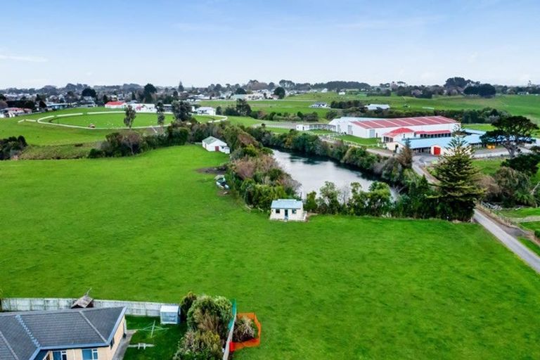 Photo of property in 35 Maire Street, Hawera, 4610