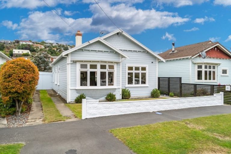 Photo of property in 128 Surrey Street, Forbury, Dunedin, 9012