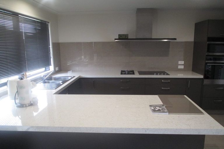 Photo of property in 39 Edgeview Crescent, Fitzroy, Hamilton, 3206