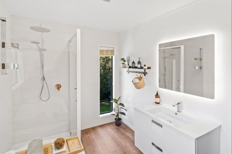 Photo of property in 34 Grand View Road, Leigh, 0985