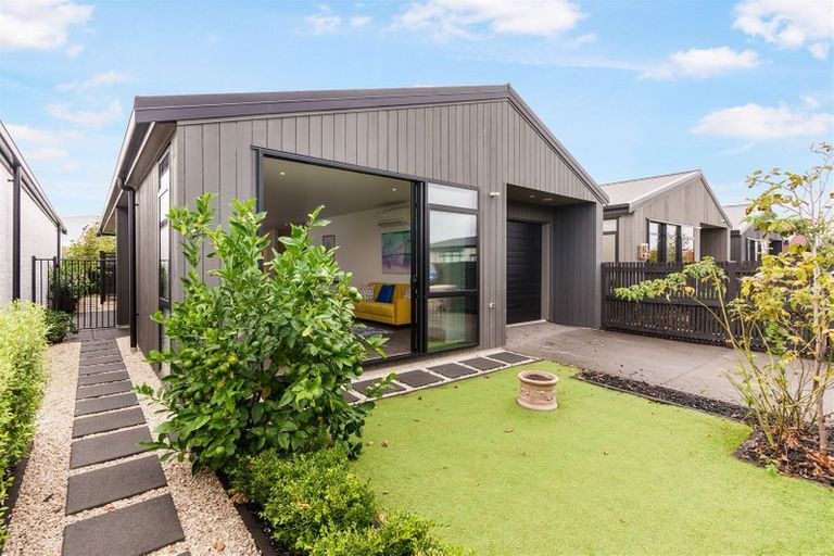 Photo of property in 9 Lieutenant Lane, Papakura, 2110