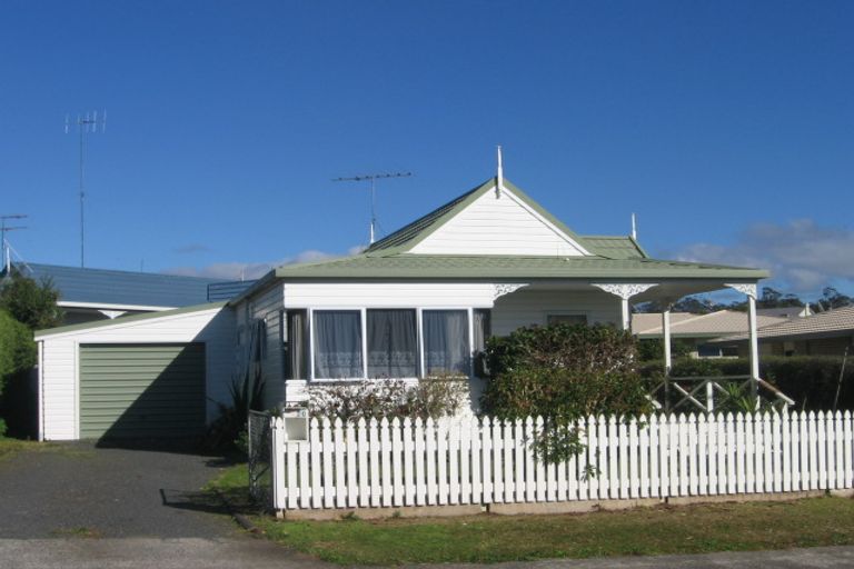 Photo of property in 20 Cannon Drive, Kerikeri, 0230