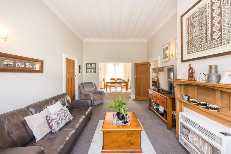 Photo of property in 459a Featherston Street, Palmerston North, 4414
