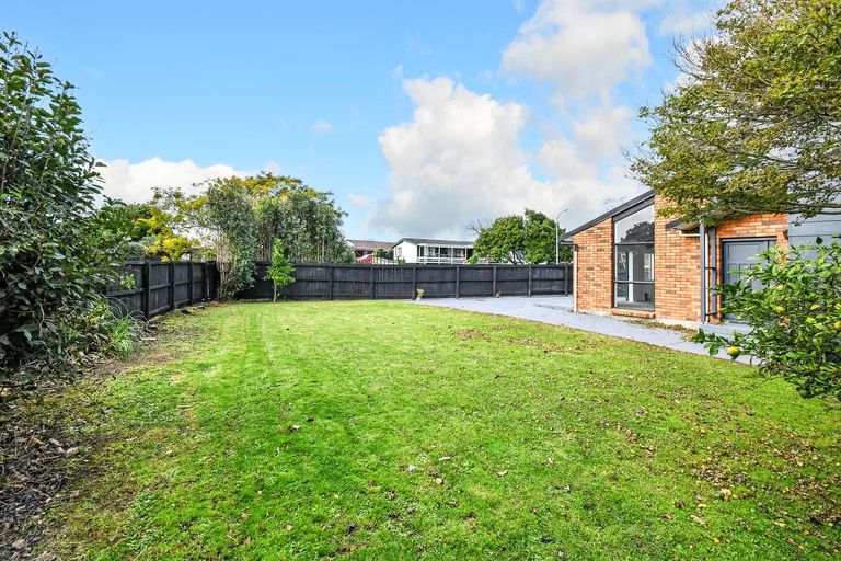 Photo of property in 1/34 Barnhill Crescent, Pahurehure, Papakura, 2113