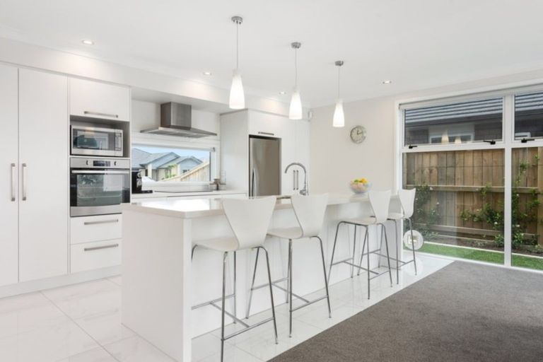 Photo of property in 9 Rotomanu Place, Pyes Pa, Tauranga, 3112