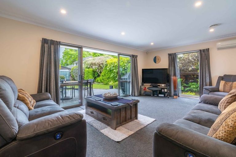Photo of property in 46 Leacroft Street, Bishopdale, Christchurch, 8053