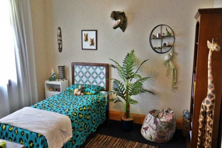 Photo of property in 21 Wansbeck Street, South Hill, Oamaru, 9400