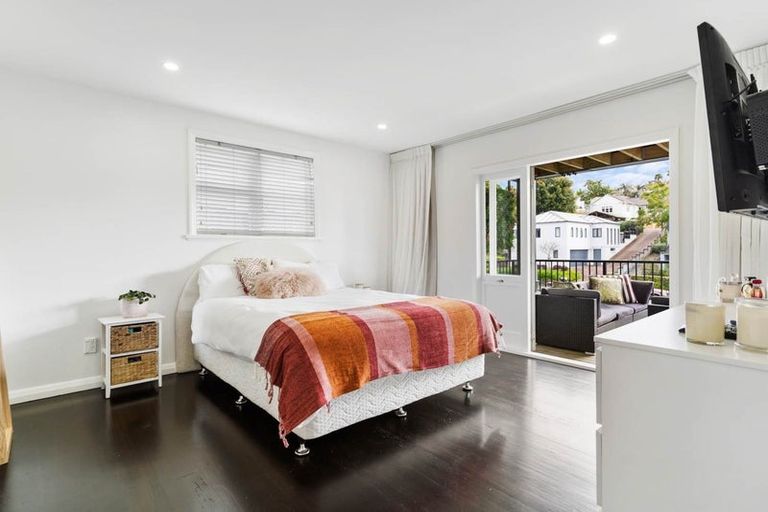 Photo of property in 52 Reihana Street, Orakei, Auckland, 1071