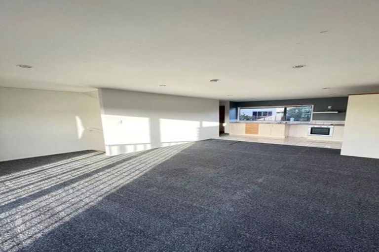 Photo of property in 12/1 Briar Way, New Lynn, Auckland, 0600