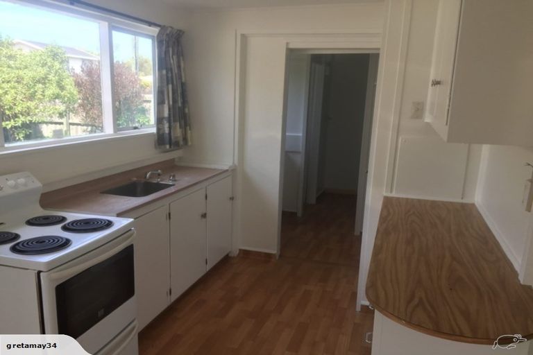 Photo of property in 294 Keyes Road, New Brighton, Christchurch, 8083