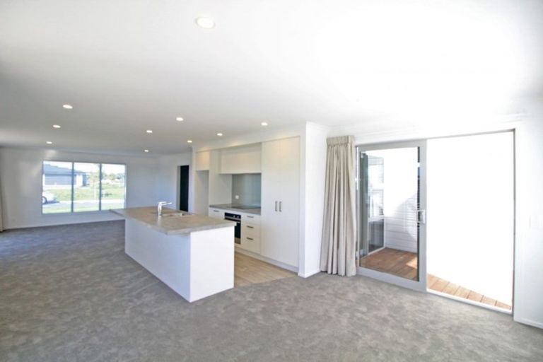 Photo of property in 28 Bastille Court, Rangatira Park, Taupo, 3330