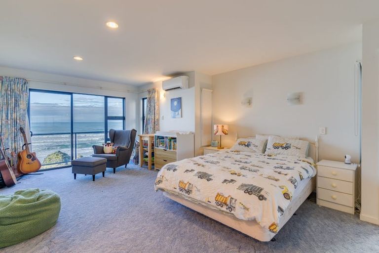 Photo of property in 944 Brighton Road, Brighton, Dunedin, 9035