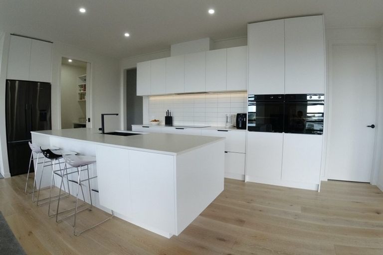 Photo of property in 1163 Whangaparaoa Road, Gulf Harbour, Whangaparaoa, 0930