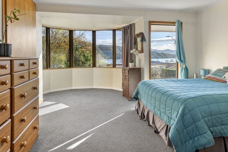 Photo of property in 318 Waikawa Road, Waikawa, Picton, 7220