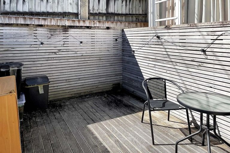 Photo of property in 289 The Terrace, Te Aro, Wellington, 6011