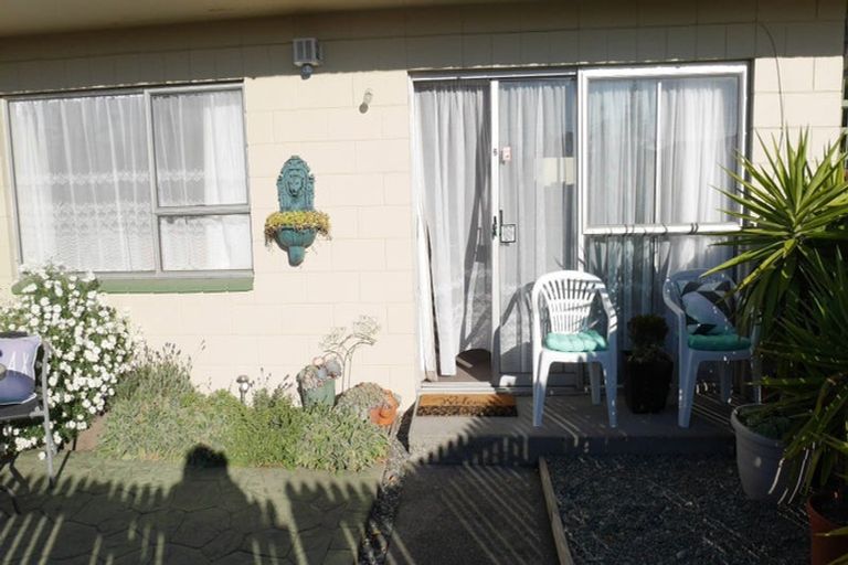 Photo of property in 6/93 Racecourse Road, Sockburn, Christchurch, 8042