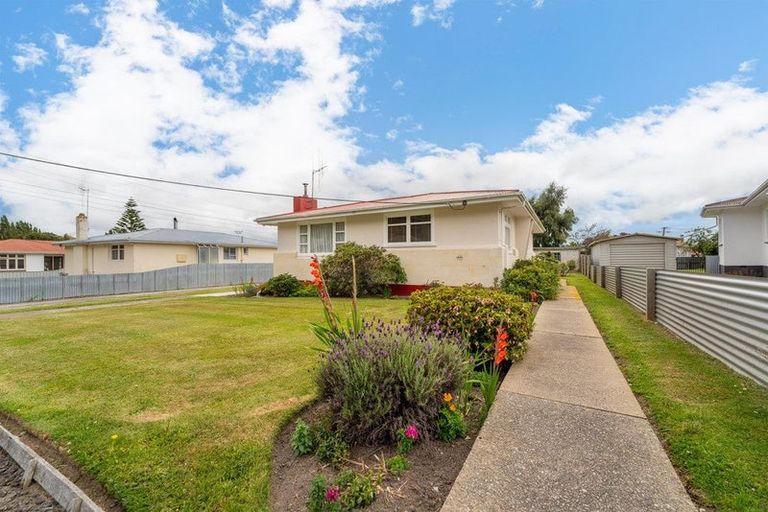 Photo of property in 16 Fleet Street, Oamaru North, Oamaru, 9400