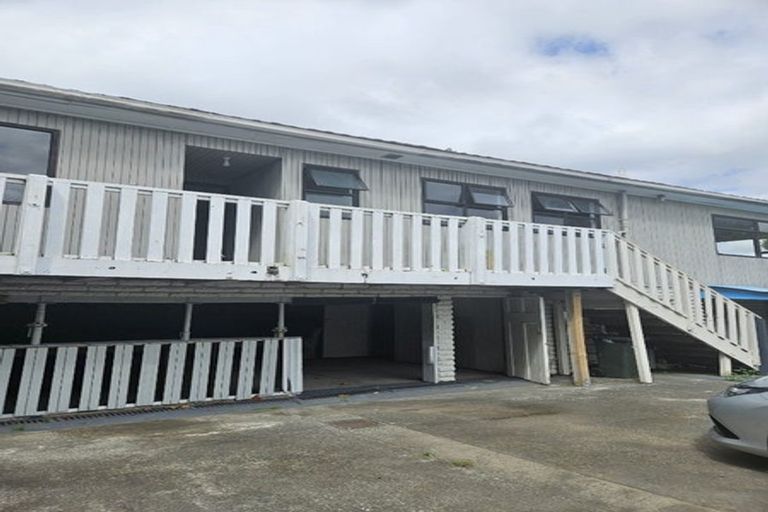 Photo of property in 2/475a Great South Road, Papatoetoe, Auckland, 2025