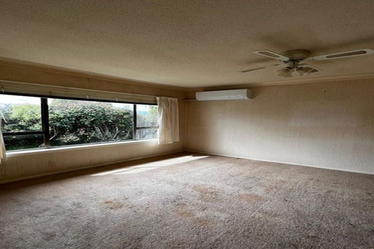 Photo of property in 20 Myers Road, Manurewa East, Auckland, 2102