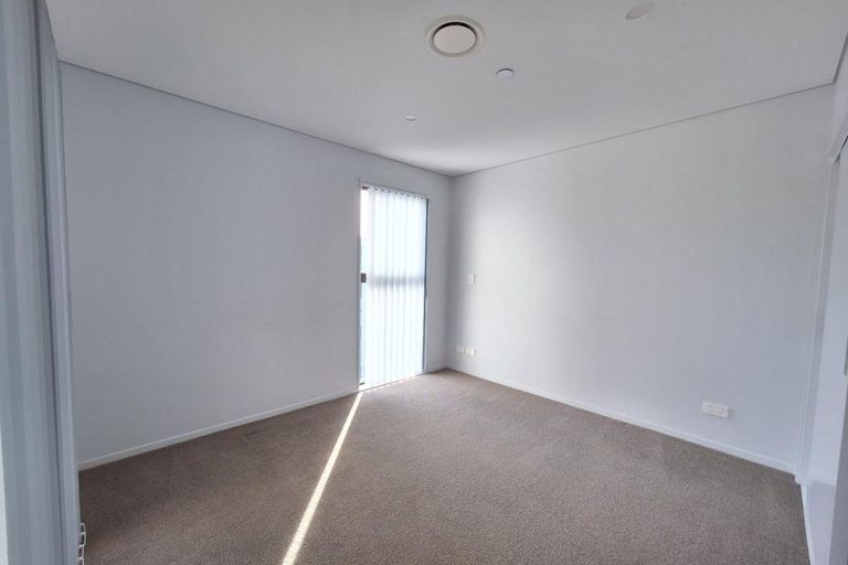Photo of property in 509/3 Kaipiho Lane, Albany, Auckland, 0632