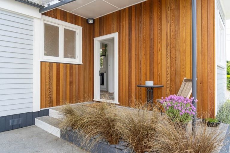 Photo of property in 19 Humphries Street, Greytown, 5712