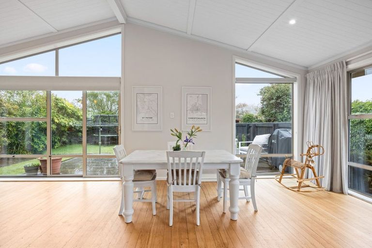 Photo of property in 249 Grahams Road, Bishopdale, Christchurch, 8053