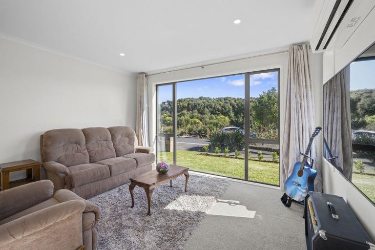 Photo of property in 19 Te Paea Avenue, Karaka, 2124