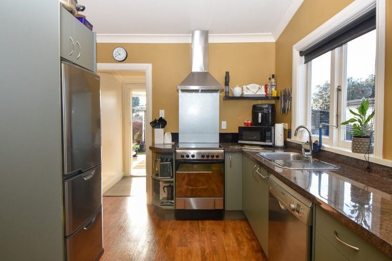 Photo of property in 20 Rhodes Street, Carterton, 5713