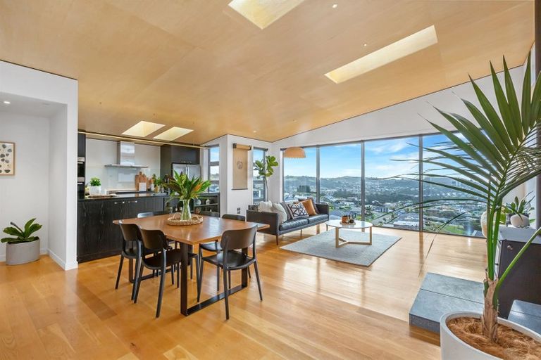 Photo of property in 89 Endeavour Drive, Whitby, Porirua, 5024