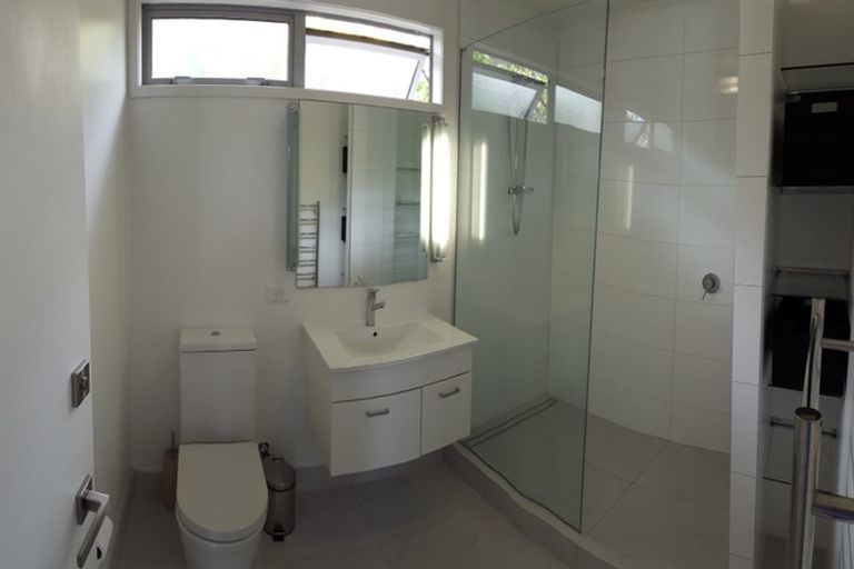 Photo of property in 2/86 Jutland Road, Hauraki, Auckland, 0622