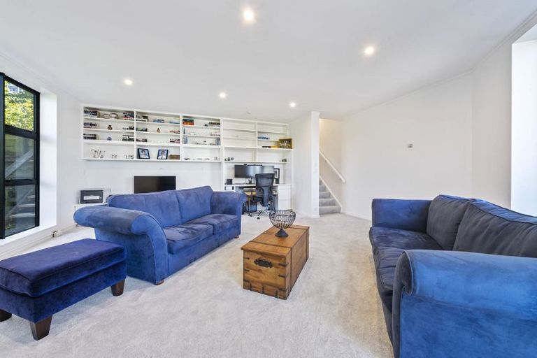 Photo of property in 9 Mount Street, Te Aro, Wellington, 6011
