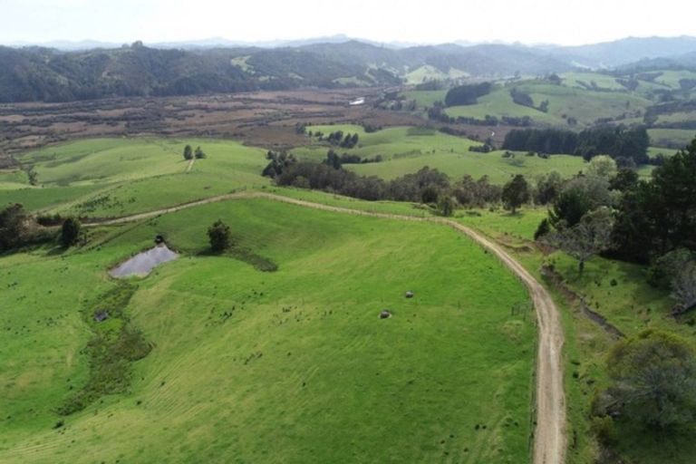 Photo of property in 229 Pakaru Road, Kawakawa, 0282