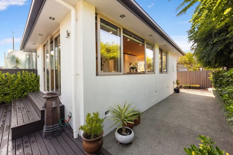 Photo of property in 108 Hawthorne Street, Strowan, Christchurch, 8052