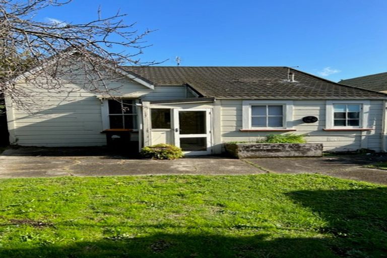 Photo of property in 19 Snelson Street, Palmerston North, 4410