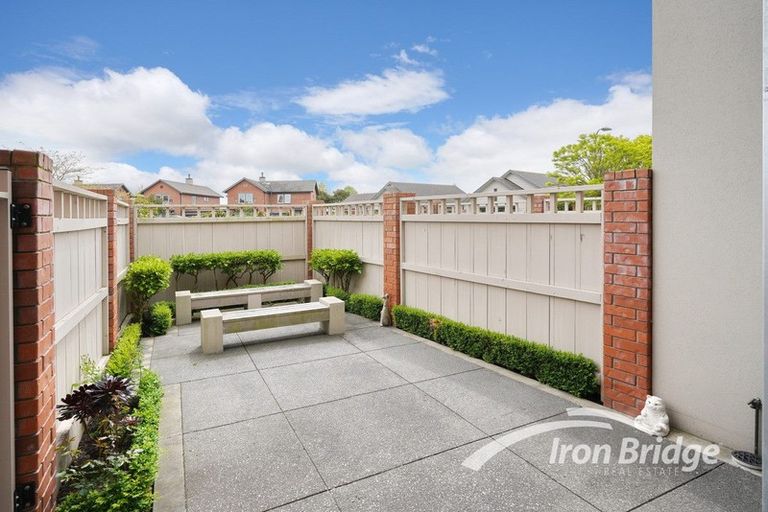 Photo of property in 26 Henley Green, Northwood, Christchurch, 8051