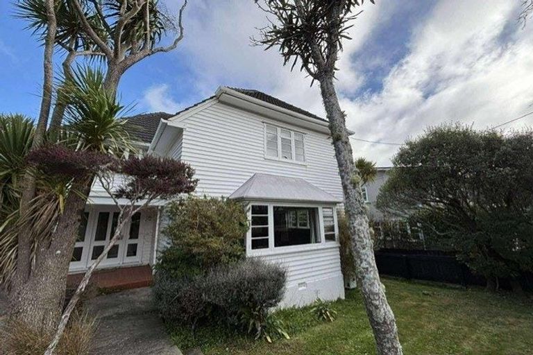 Photo of property in 72 Cashmere Avenue, Khandallah, Wellington, 6035