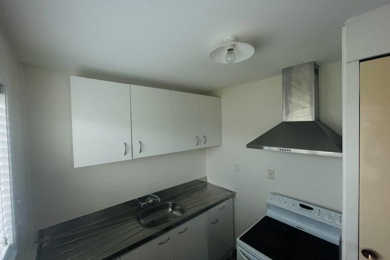 Photo of property in 27a Koromiko Street, Saint Martins, Christchurch, 8022