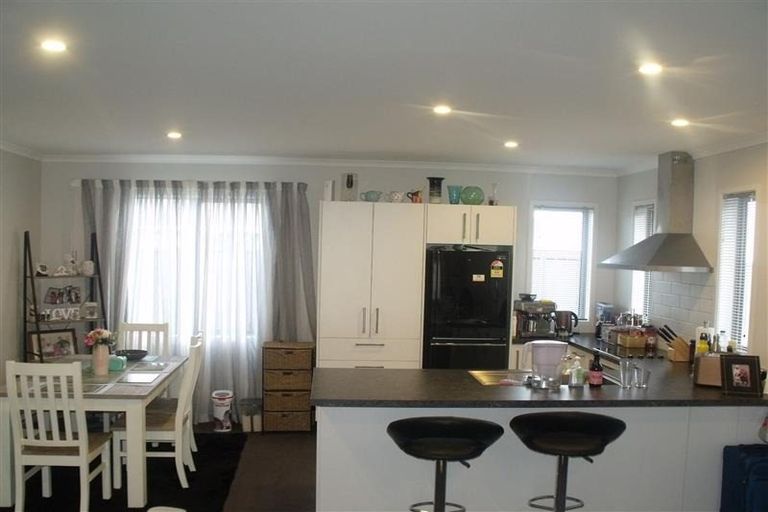 Photo of property in 505b Saint Aubyn Street East, Hastings, 4122