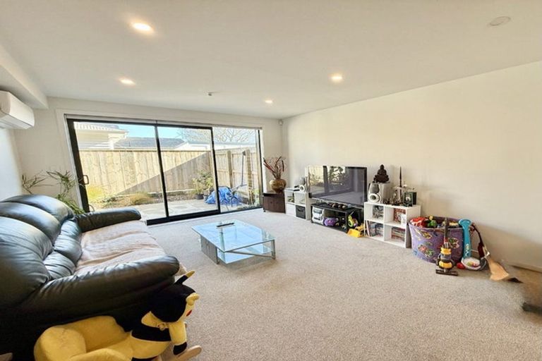 Photo of property in 6/27 Main Road, Wainuiomata, Lower Hutt, 5014