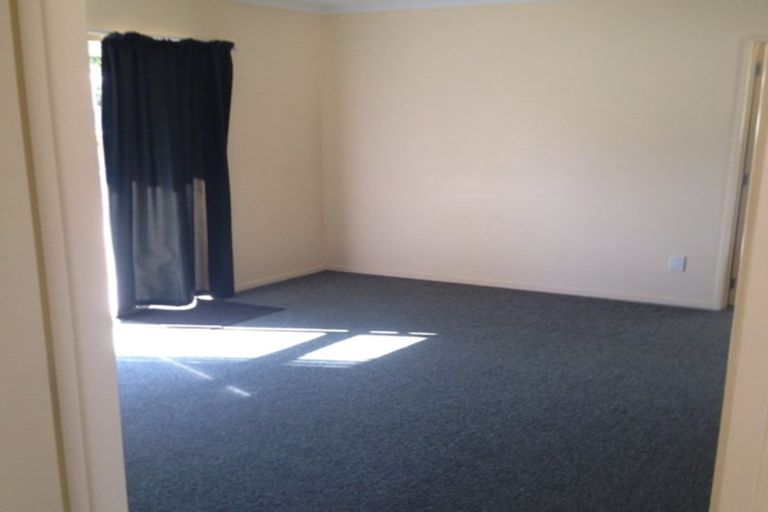 Photo of property in 14 Oxford Street, Fairfield, Hamilton, 3214
