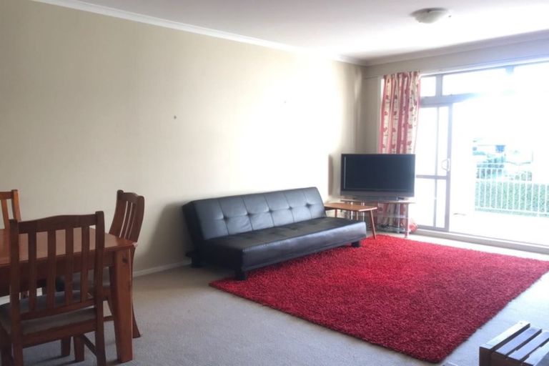 Photo of property in 4/11 Carlos Drive, Flat Bush, Auckland, 2016