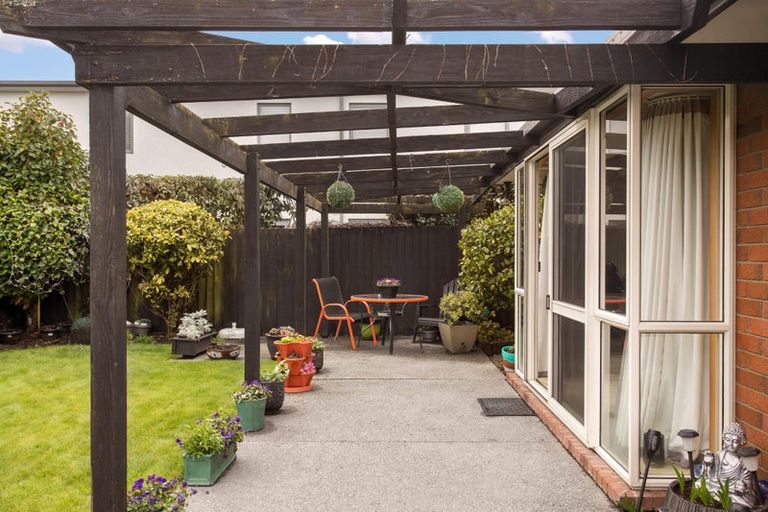 Photo of property in 36a Windermere Road, Papanui, Christchurch, 8053