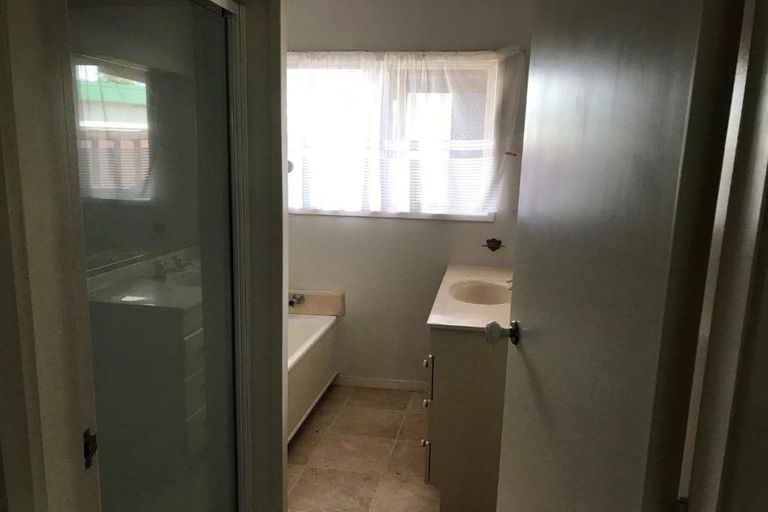 Photo of property in 62 Glen Lynne Avenue, Queenwood, Hamilton, 3210