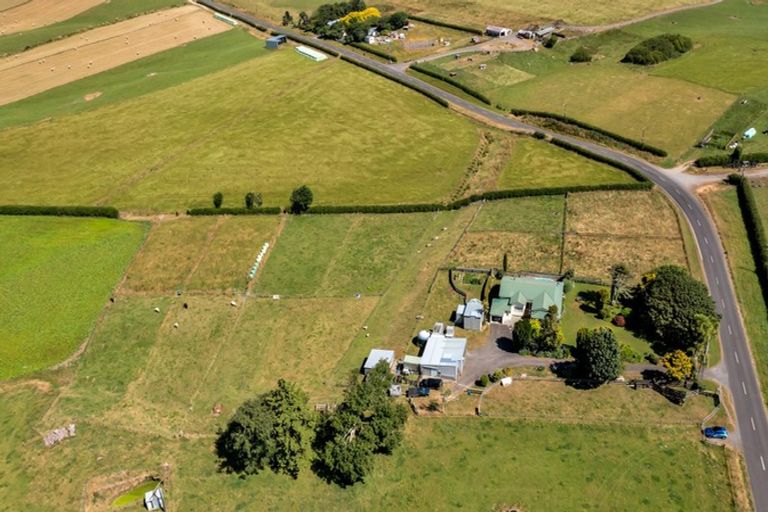 Photo of property in 122 Wingrove Road, Pukengahu, Stratford, 4393