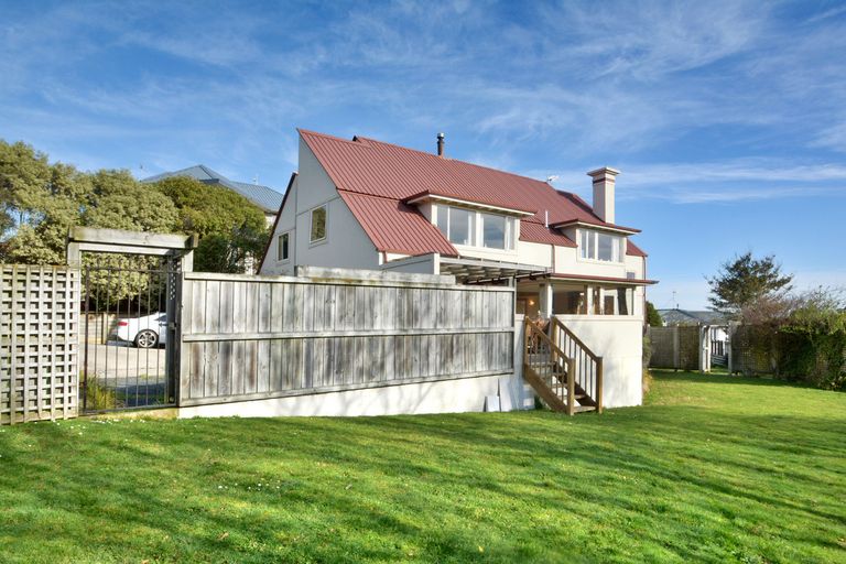 Photo of property in 8 Elliffe Place, Shiel Hill, Dunedin, 9013