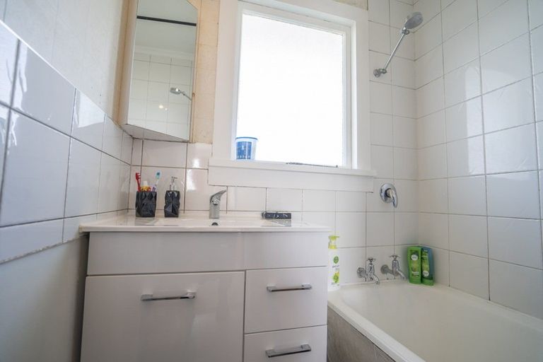 Photo of property in 48 Ross Street, Grasmere, Invercargill, 9810