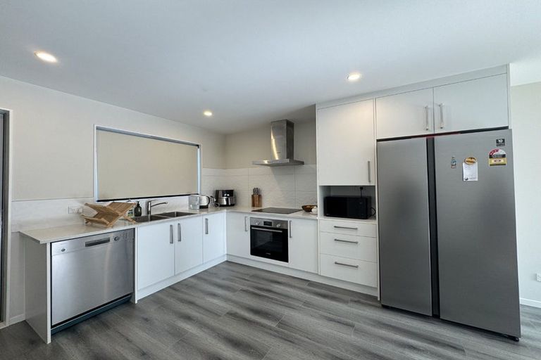 Photo of property in 4/5 Woolfield Road, Papatoetoe, Auckland, 2025